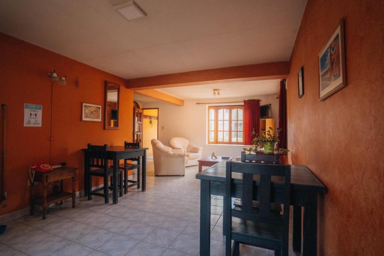 Hostel La Casa De Emma Esquel Exteriér fotografie
