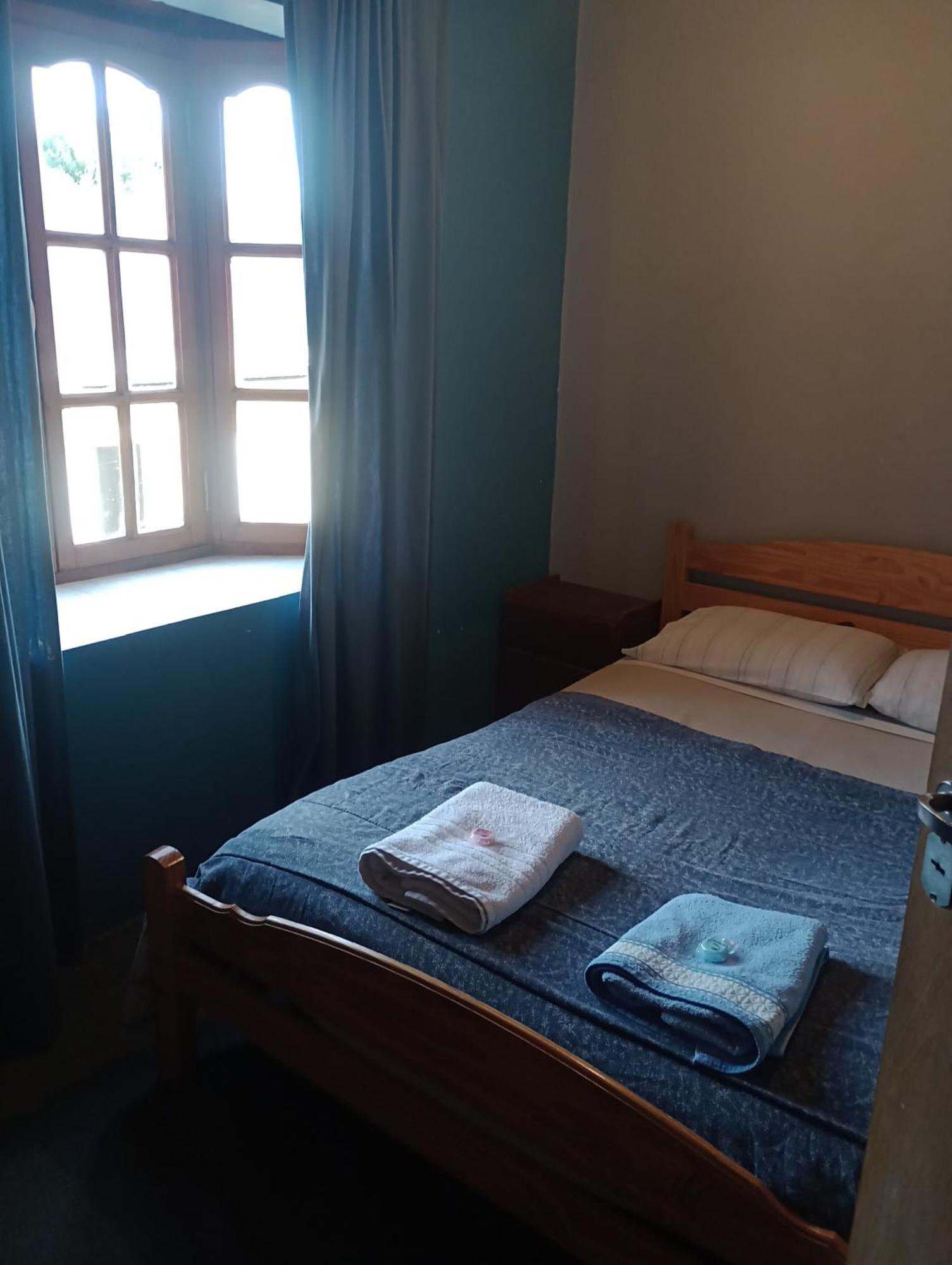 Hostel La Casa De Emma Esquel Exteriér fotografie